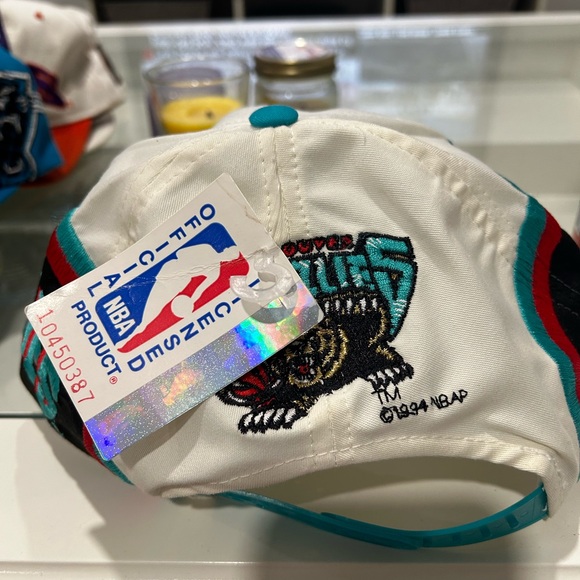 1994 Vancouver grizzly’s SnapBack - Picture 3 of 4